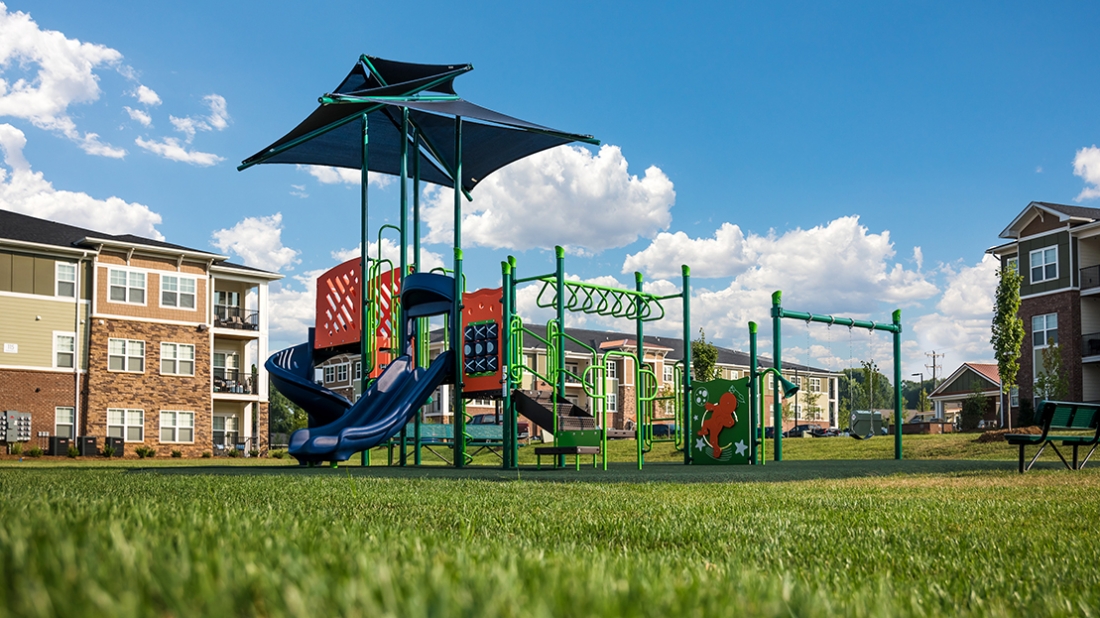 Hawthorne_20Waterstone-NC-Playgrounds-PS3-70845-1-View_2032-New_20Sky